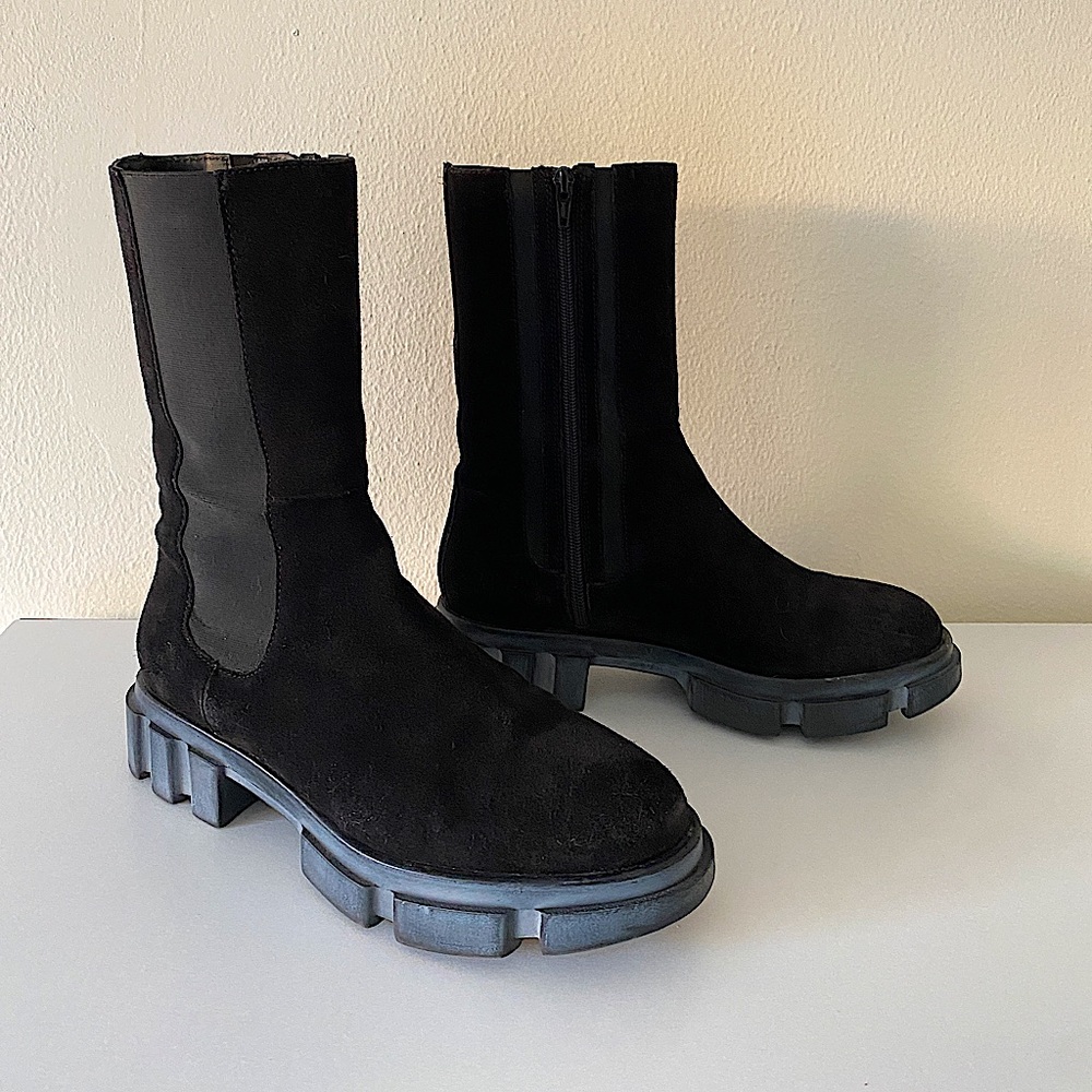Free People Brooks Lug Sole Chelsea Boot -sz 9.5